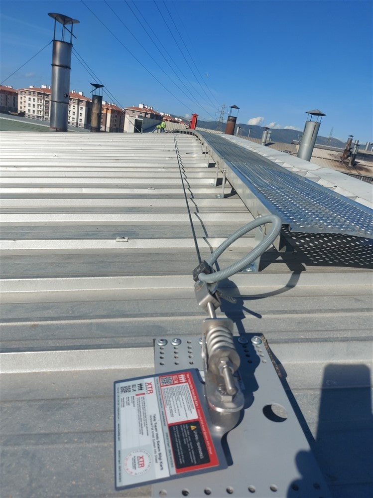 Roof Walkway RW-22 Çatı Üzeri Yürüyüş Yolu