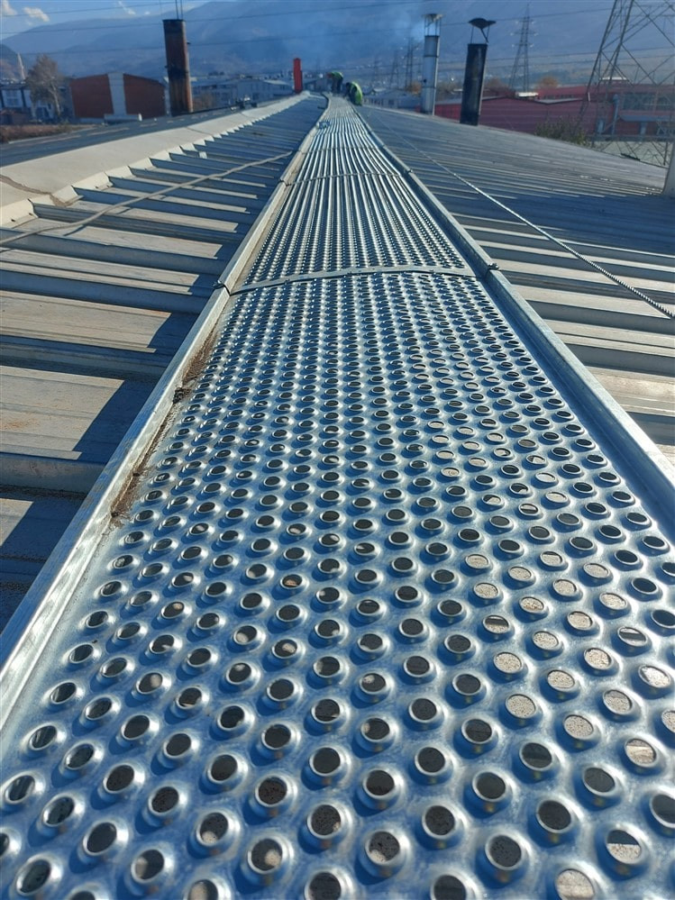 Roof Walkway RW-22 Çatı Üzeri Yürüyüş Yolu